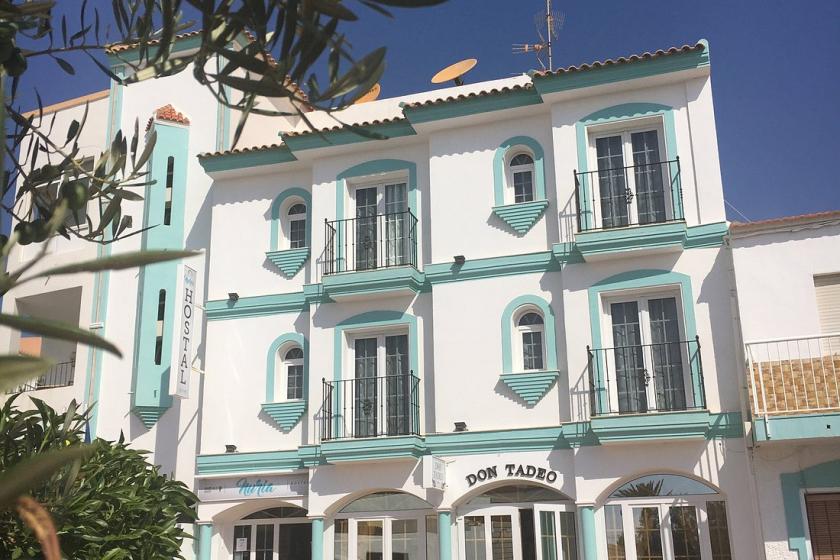 hostal nuria