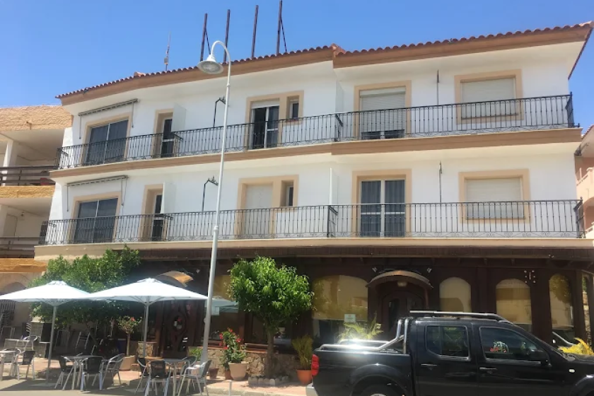 Hostal - Restaurante Playa Azul